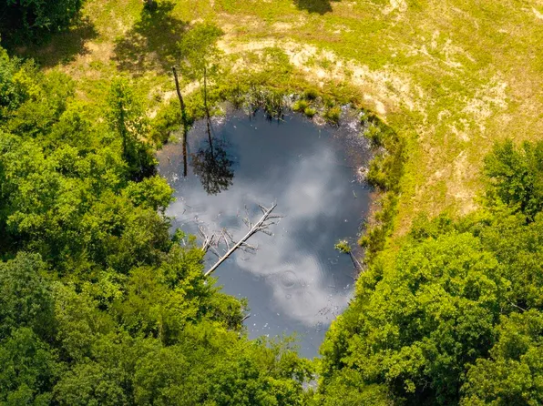 1990 State Highway 556, Sandy Hook, KY 41171