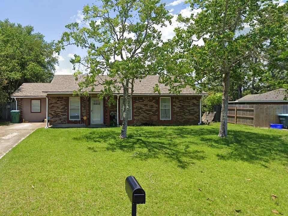 1st image of 56 Woodforest Dr