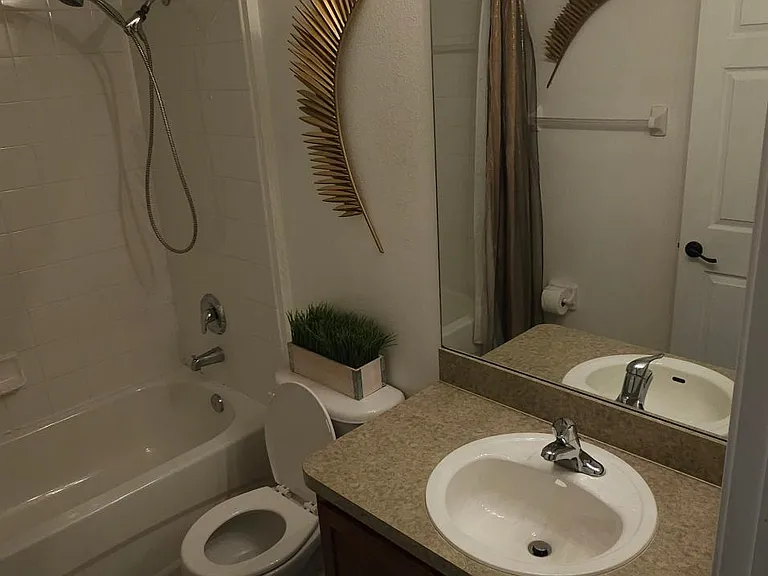 3926 Constantine Loop — Photo 26