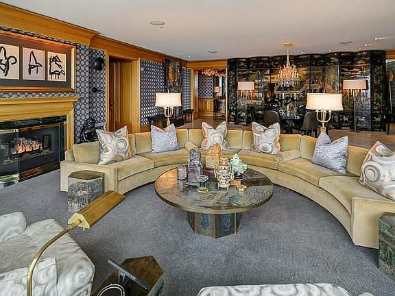 4th image of 1 Miranova Pl APT 2325