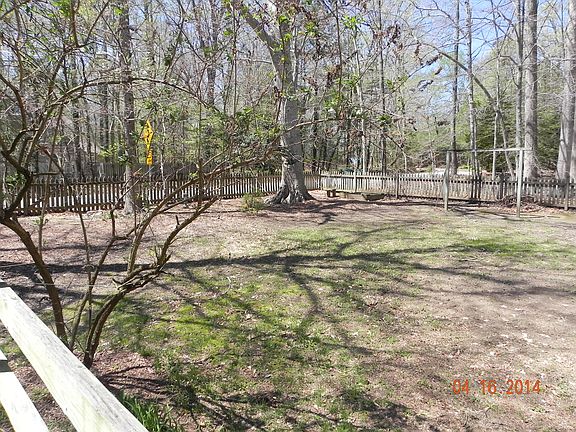 5th image of 100 Tracy Ct