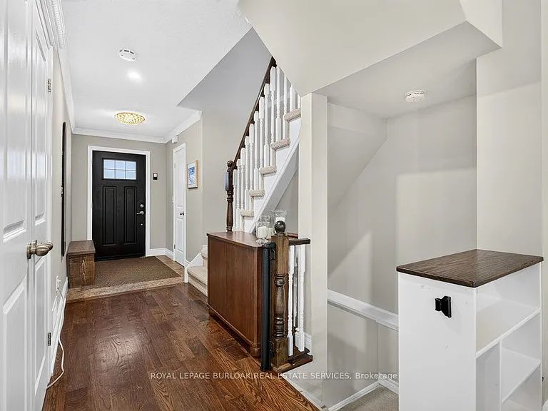 2354 Marine Dr — Photo 5