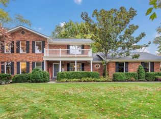 15924 Woodlet Way Ct, Chesterfield, MO 63017