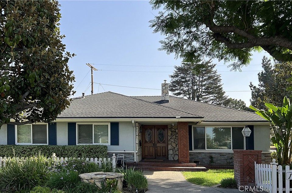 1st image of 142 S Eileen Ave