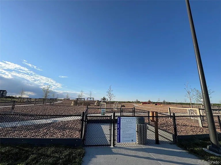 17674 Olive St — Photo 28