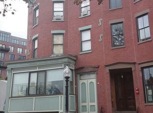 37 1/2 Hanson St, Boston, MA 02118