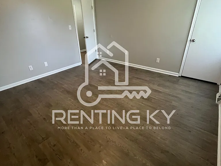 1661 Foxhaven Dr — Photo 13
