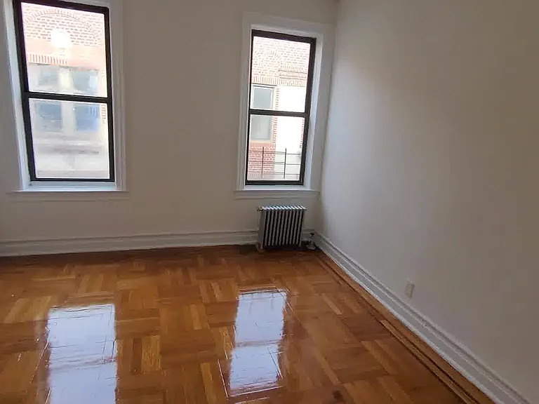 57 Avenue O #1D — Photo 4