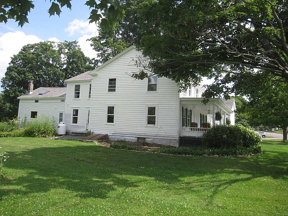3rd image of 259 Main St