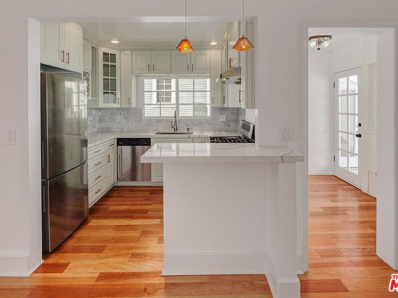 5th image of 506 N Saint Andrews Pl