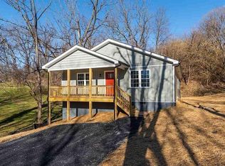 24 Thoroughbred Cir, Lexington, VA 24450