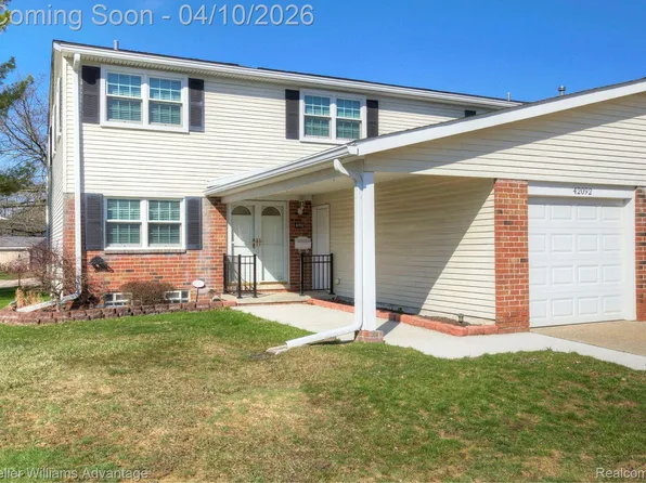 42092 Queen Anne Ct, Northville, MI 48167