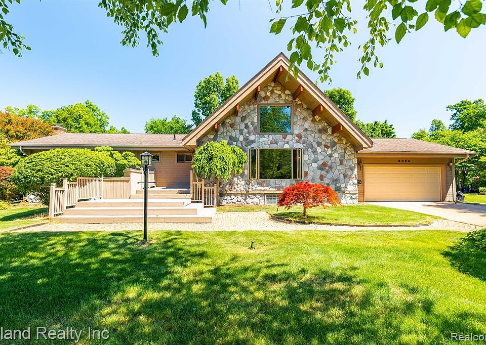 9054 Manchester Blvd, Grosse Ile, MI 48138 Zillow