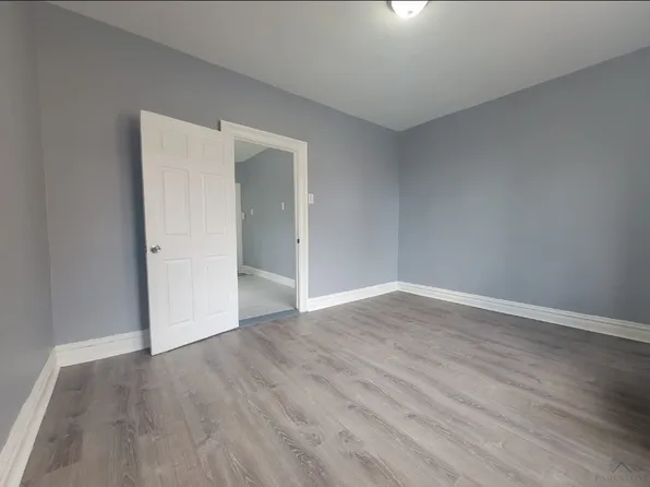 176 Broadway, Bayonne, NJ