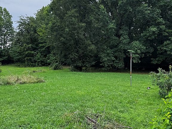4th image of 2763 Traffic Rd