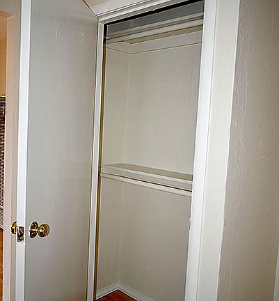 5th image of 1600 Louisiana St #1/2