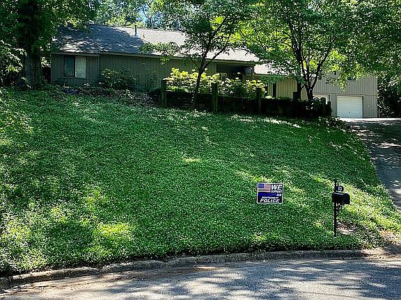3rd image of 513 Wakefield Ct