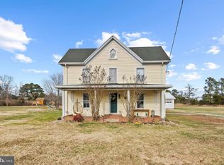 26810 Cash Corner Rd, Crisfield, MD 21817
