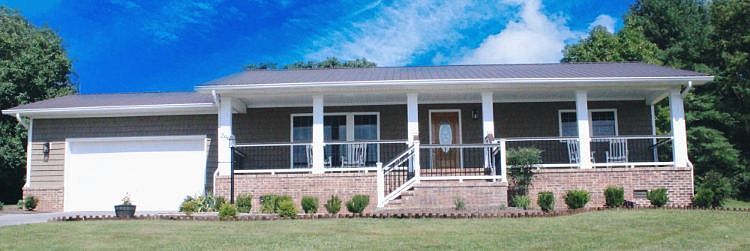 1st image of 296 Parker Ln