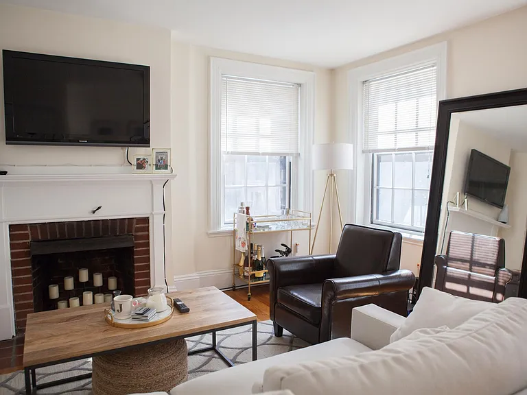 45 Grove St #1 — Photo 2