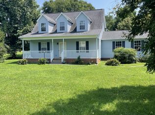 3006 Glenstone Dr, Columbia, TN 38401