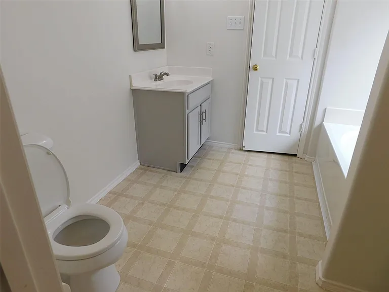 19130 Yaupon Ranch Dr — Photo 13