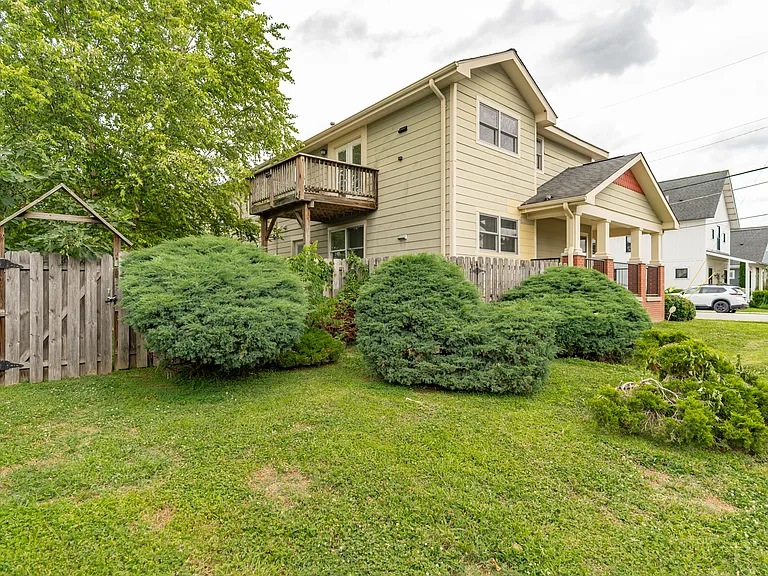 1511 Jefferson St #B — Photo 27