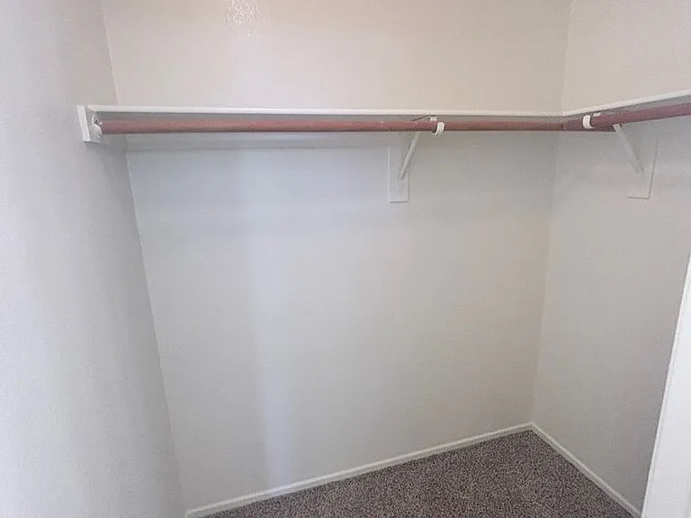 4912 Whispering Spring Ave — Photo 35