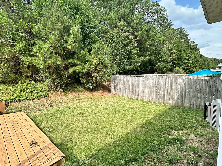 4612 Cottendale Dr — Photo 16