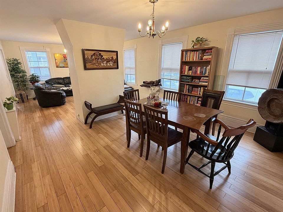 1st image of 4 Saint Mary Rd #2