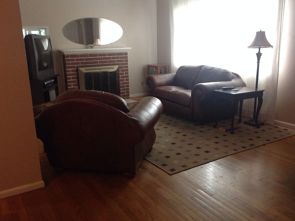 1st image of 2321 Evergreen Ave