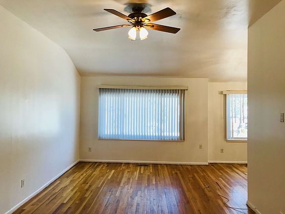 5th image of 97 Dogwood Dr