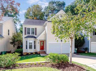 117 Solstice Cir, Cary, NC 27513