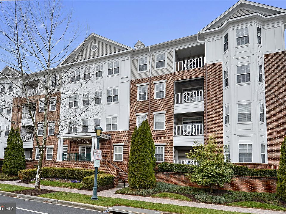 1st image of 411 King Farm Blvd APT 102