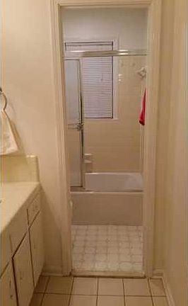 5th image of 115 31st St E