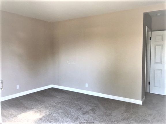 5th image of 6243 Vineland Ave APT 1