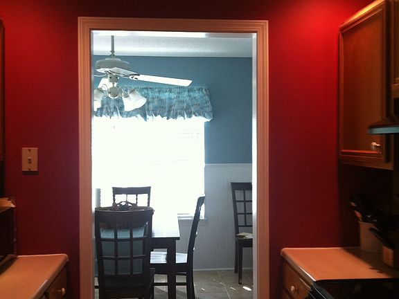 4th image of 3616 Churchill Dr