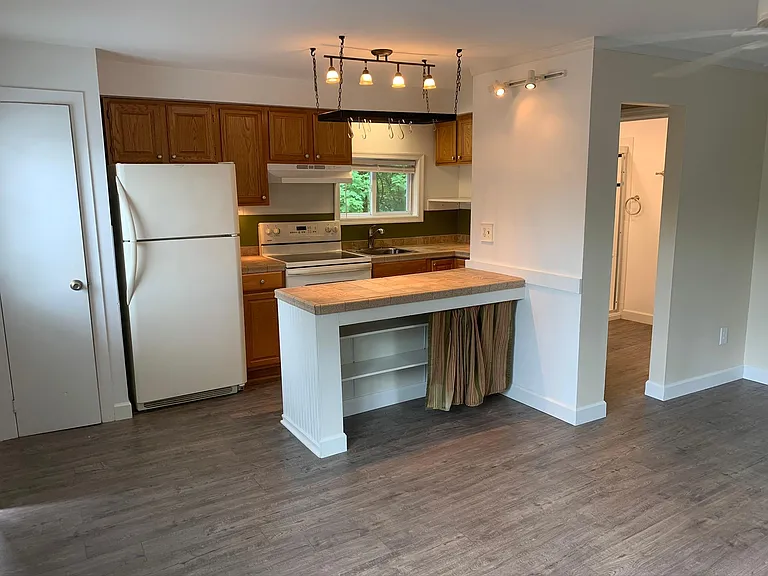 1492 Sumneytown Pike — Photo 10