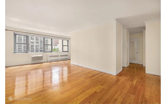 Rented by Douglas Elliman | media 15