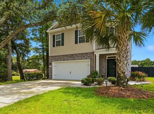 35 Parkland Ct, Pawleys Island, SC 29585