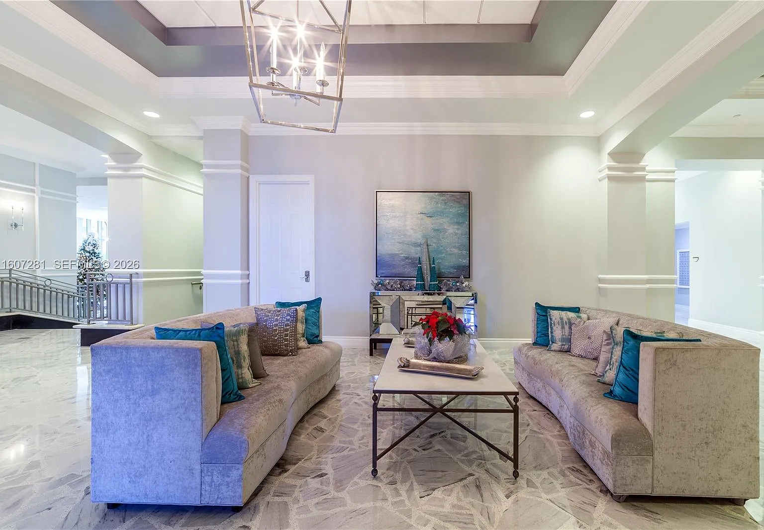 Wave Condo — Photo 2