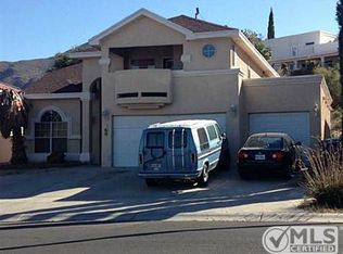 860 Via Descanso Dr, El Paso, TX 79912
