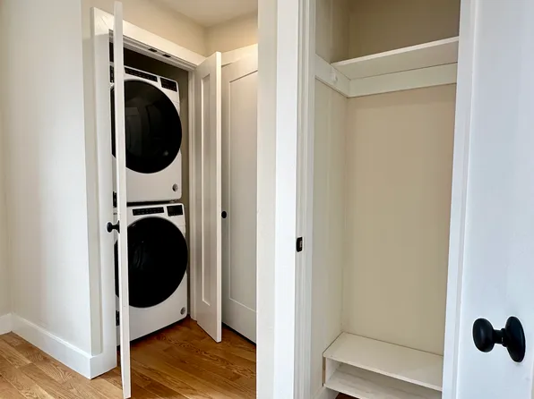 56 N Margin St APT 4R, Boston, MA 02113