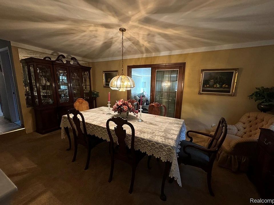 4568 Shenandoah Ave, photo 11