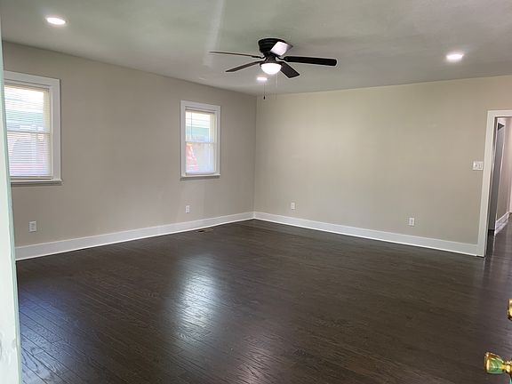 5th image of 4217 Tomlinson St