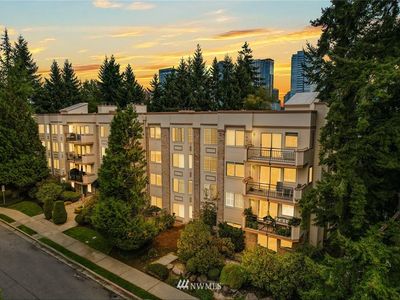 200 99th Ave NE APT 14, Bellevue, WA, 98004