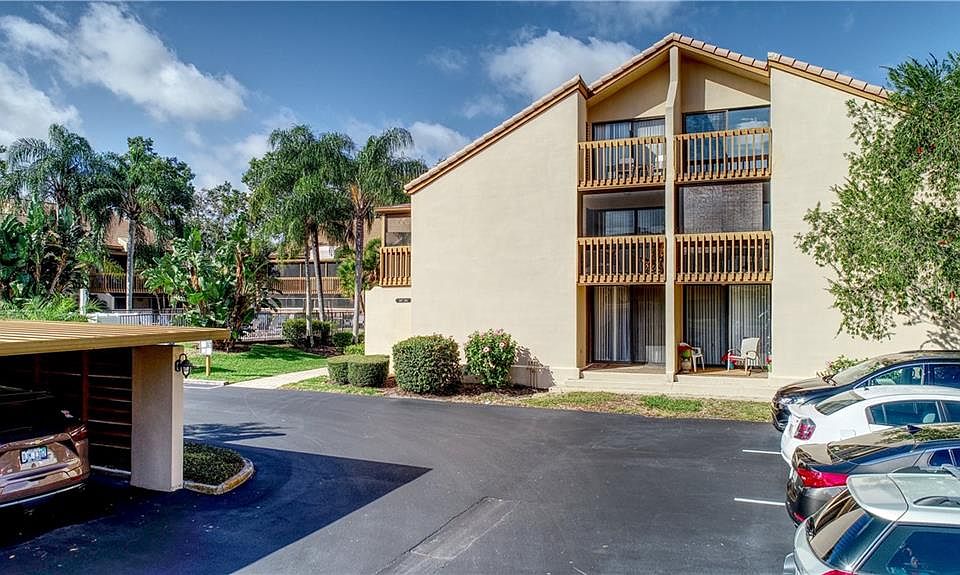 1st image of 3081 Willow Green Dr #39