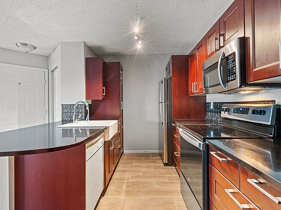 2nd image of 2585 Grassy Point Dr Unit 107
