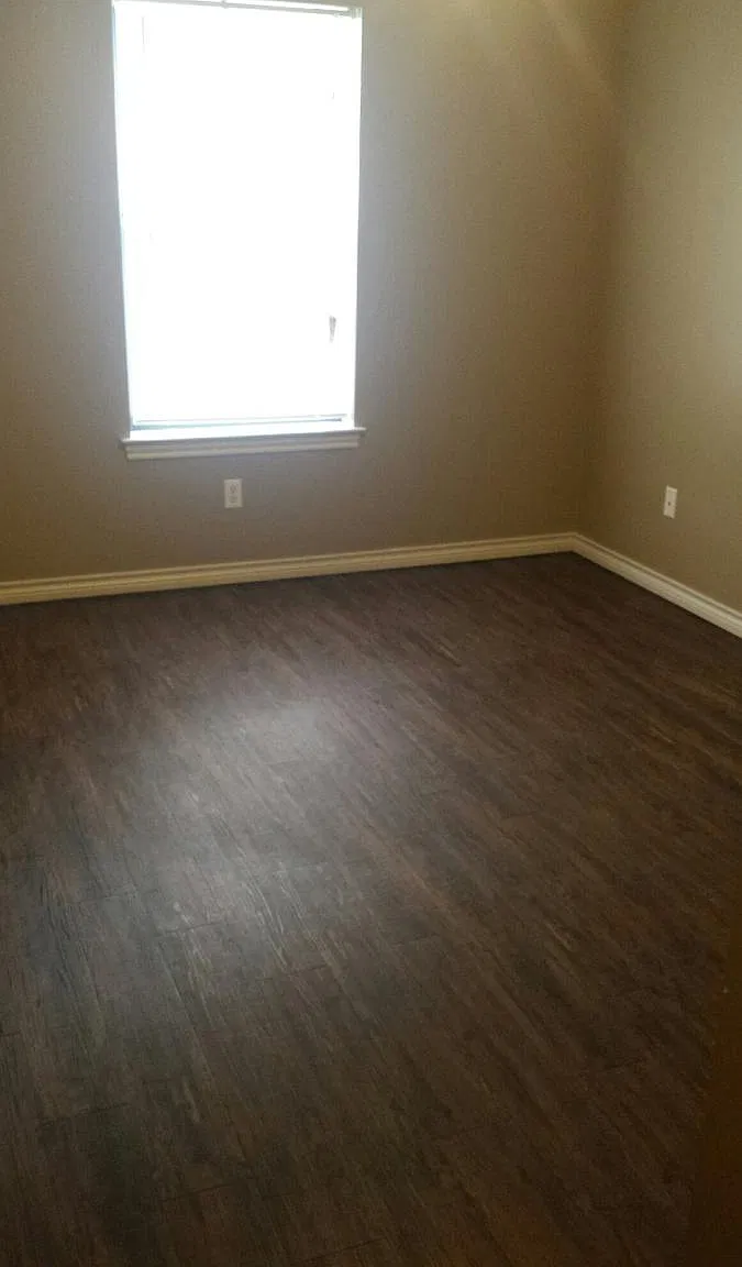 3 bed, 1232 sqft, $1,675 — Photo 3