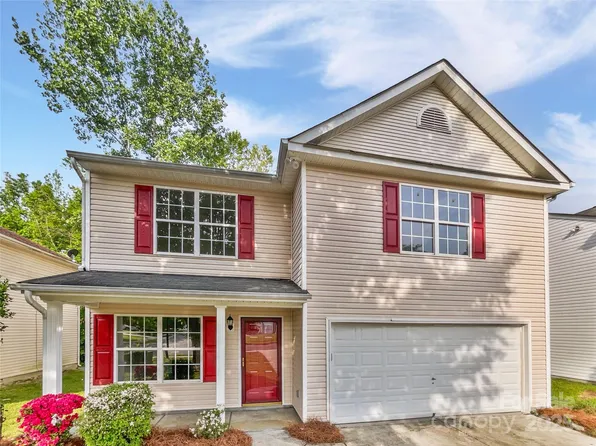 7325 Larwill Ln, Charlotte, NC 28216
